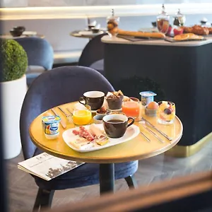*** Hotel Ohm By Happyculture France