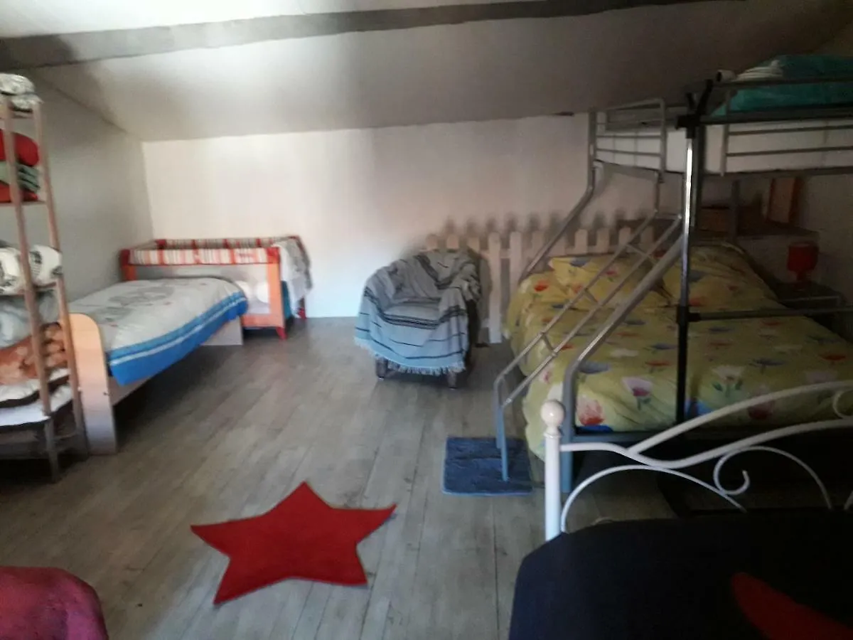 Holiday home Le Pressoir Villa Saint-Julien-de-Coppel